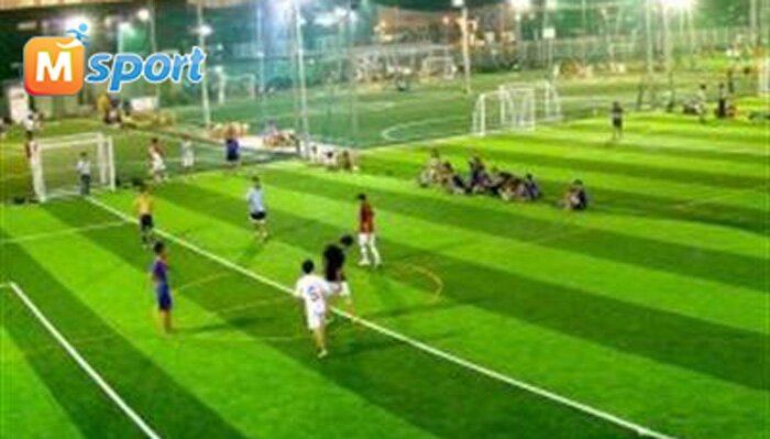 Sân bóng Hồng hà